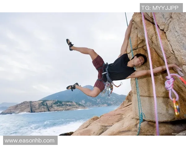 攀岩爱好者杨静分享个人独特攀岩技巧与心得体会